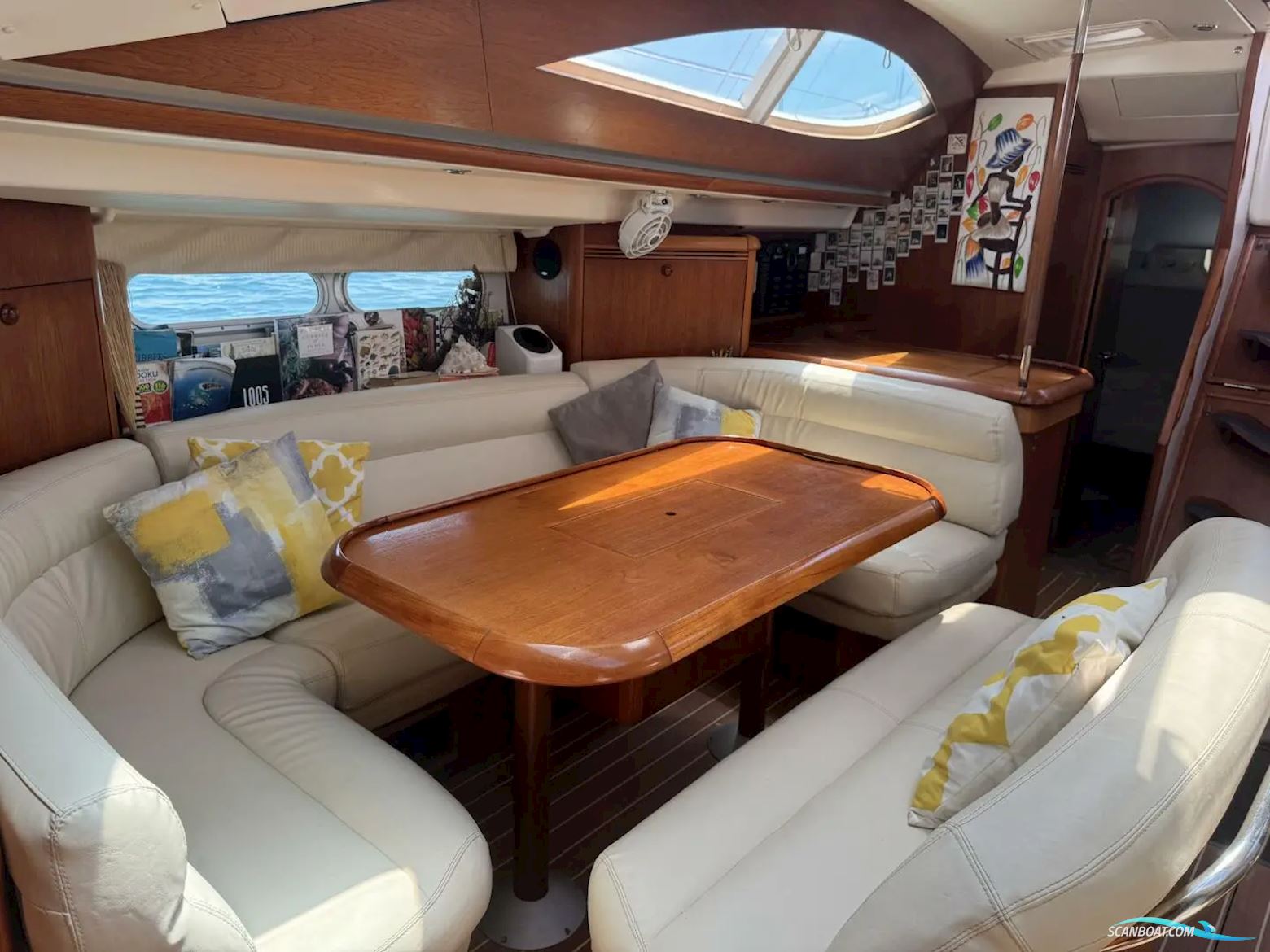 Jeanneau Yachts 54