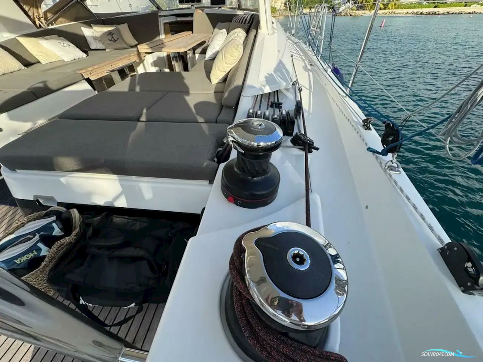 Jeanneau Yachts 65