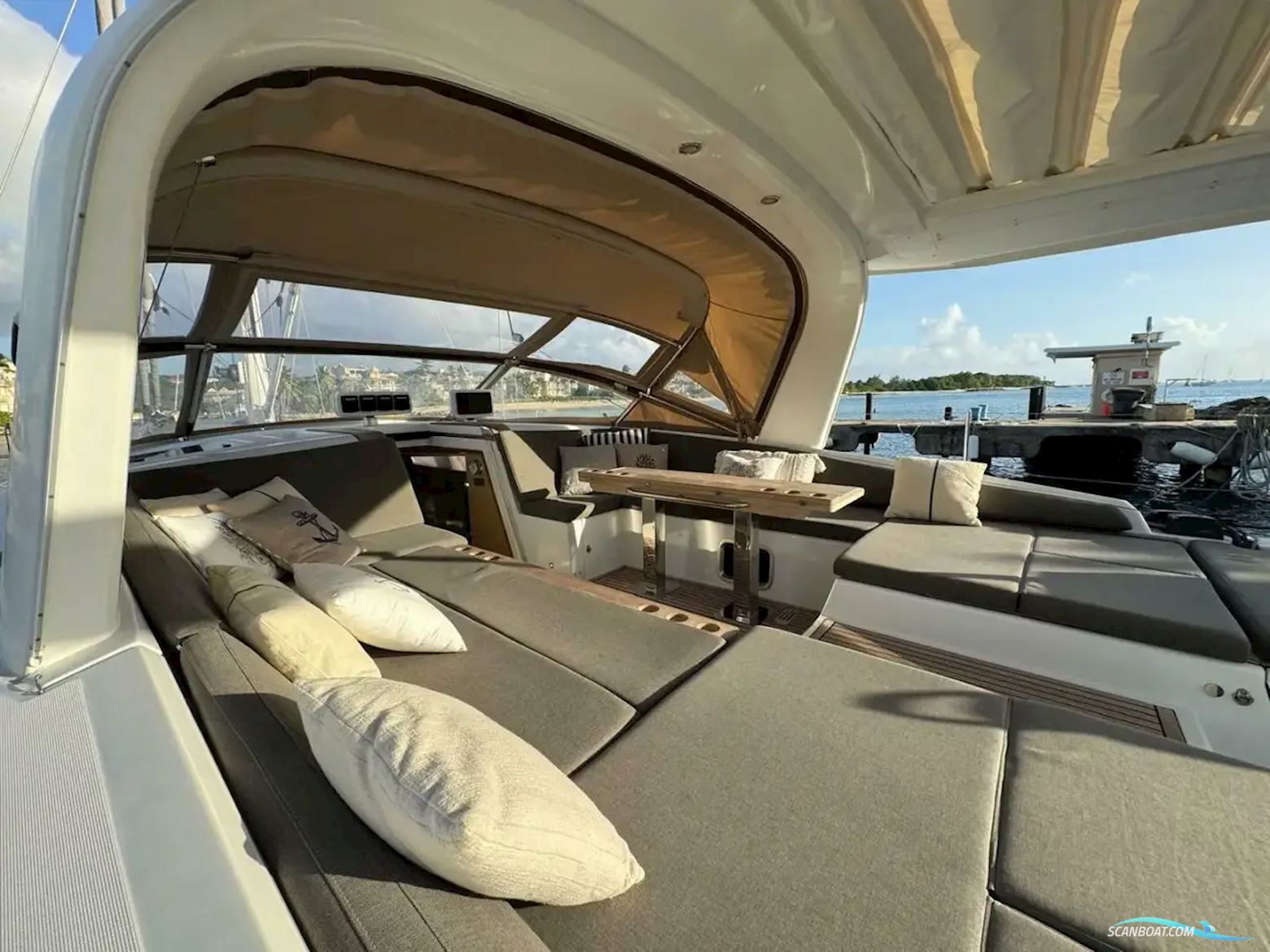Jeanneau Yachts 65