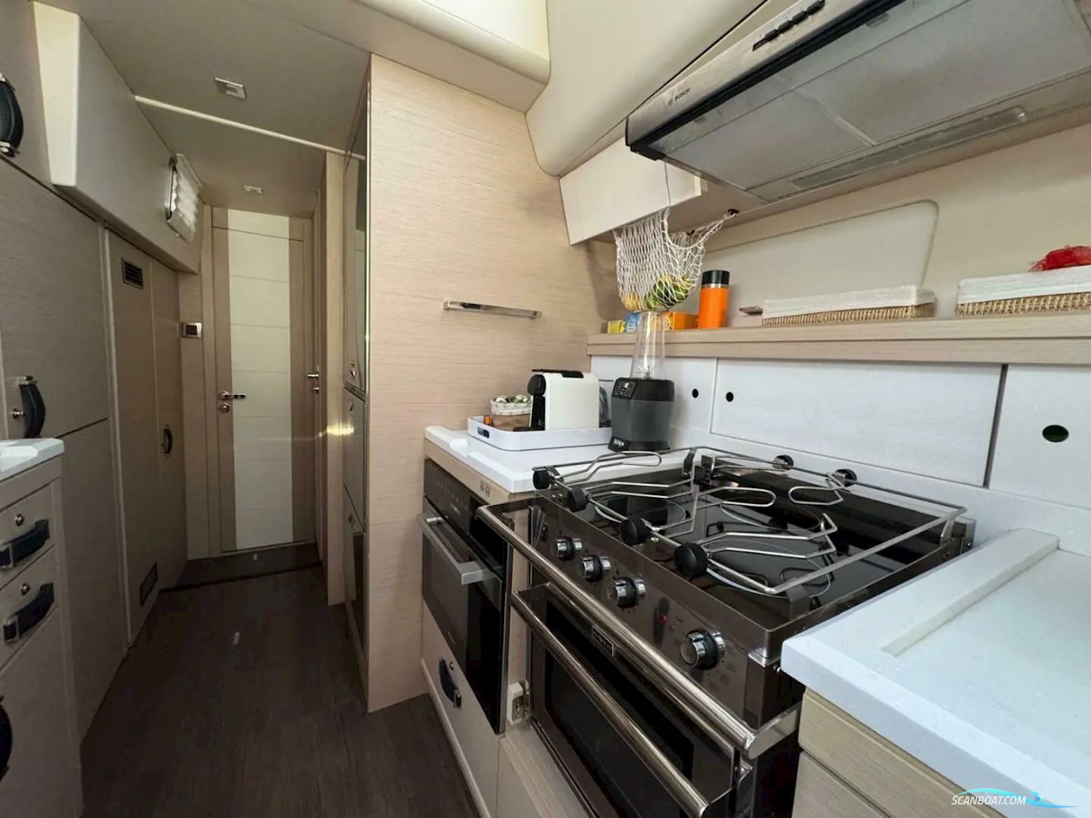 Jeanneau Yachts 65