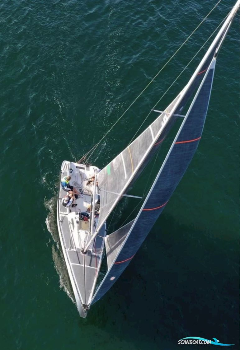 Juwel 28 Segelbåt 2001, med Mercury 4 stroke motor, Danmark