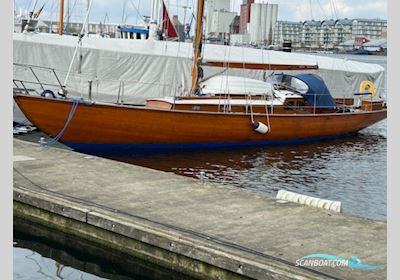 Klassische Holz Segelyacht Segelbåt 1942, med Yanmar 3GM30F motor, Tyskland