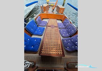 Klassische Holz Segelyacht Segelbåt 1942, med Yanmar 3GM30F motor, Tyskland