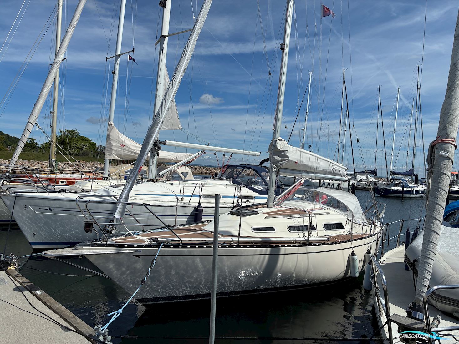 L29 sejlklar Segelbåt 1980, med Lombardini 2011 motor, Danmark