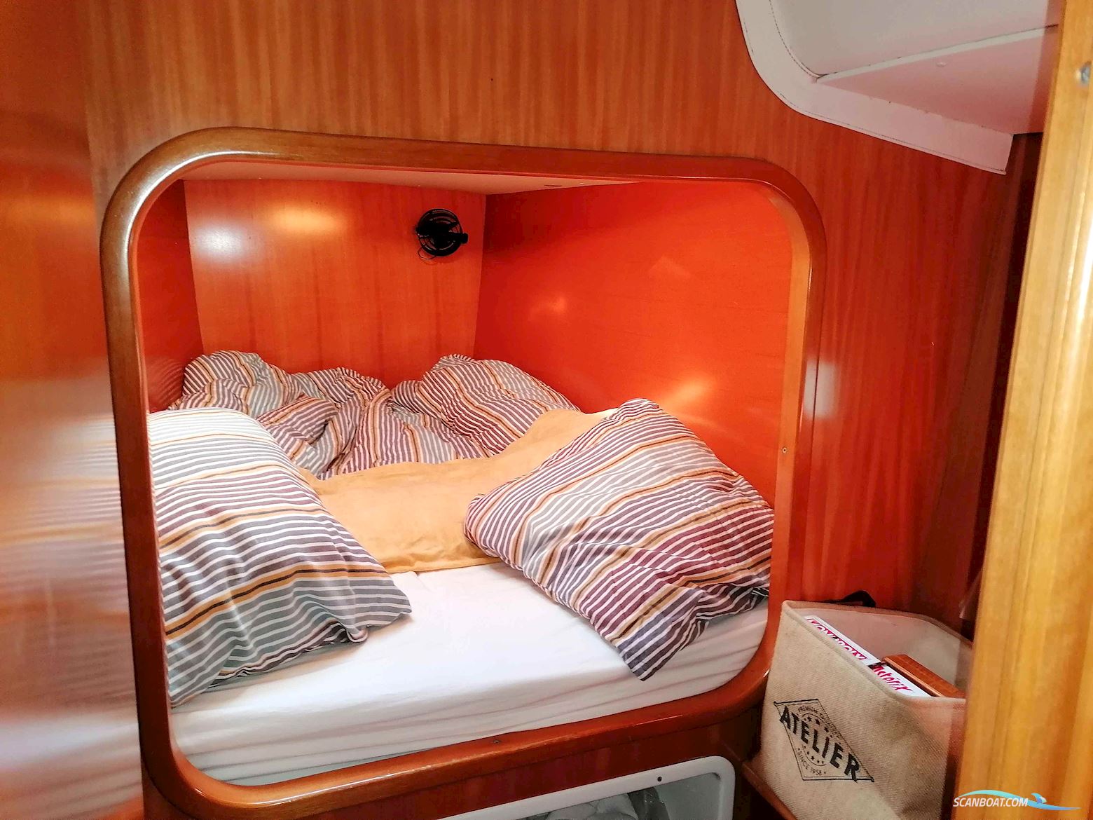 Lagoon 380