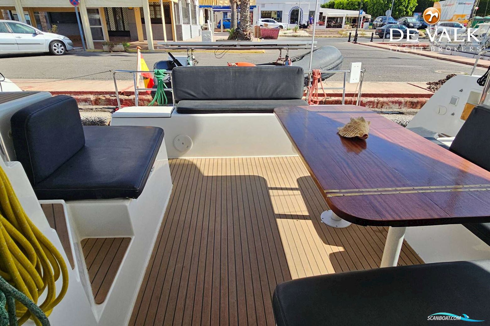 Lagoon 40