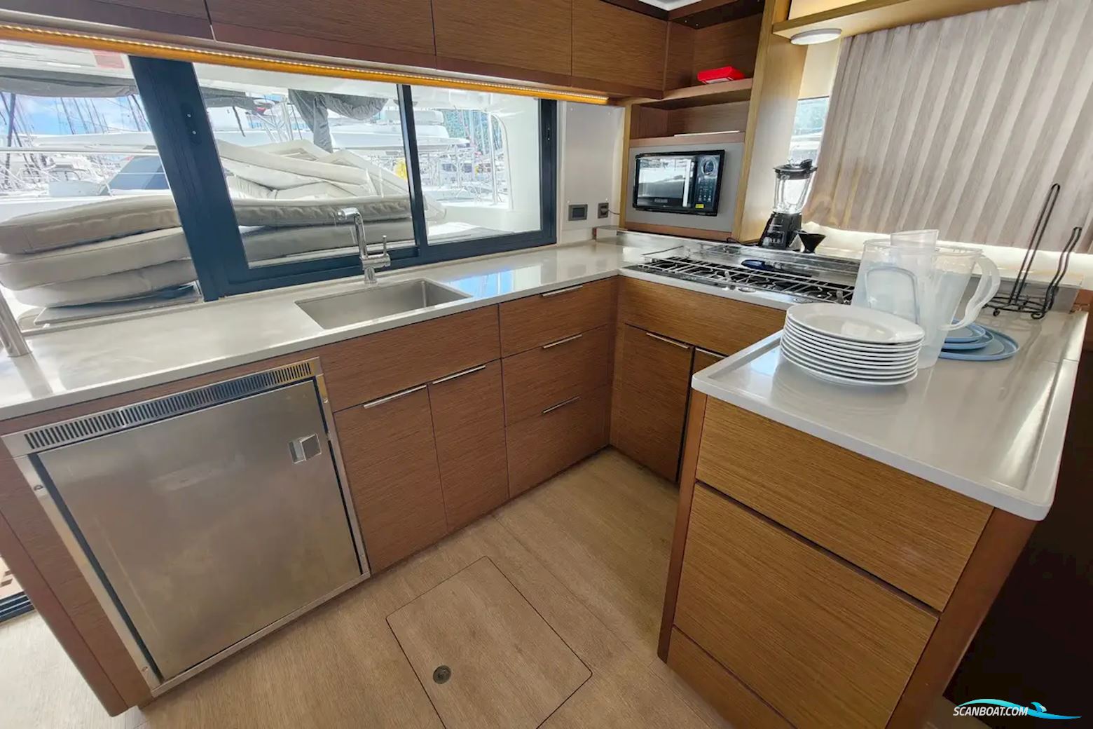 Lagoon 46