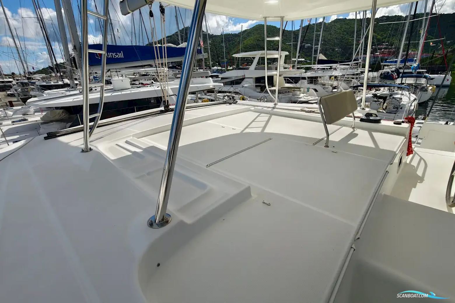 Lagoon 46