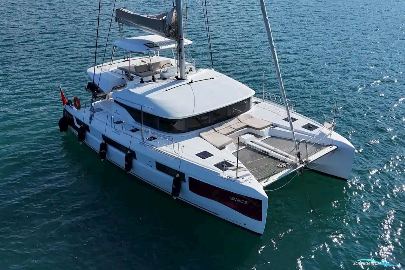 Lagoon 50