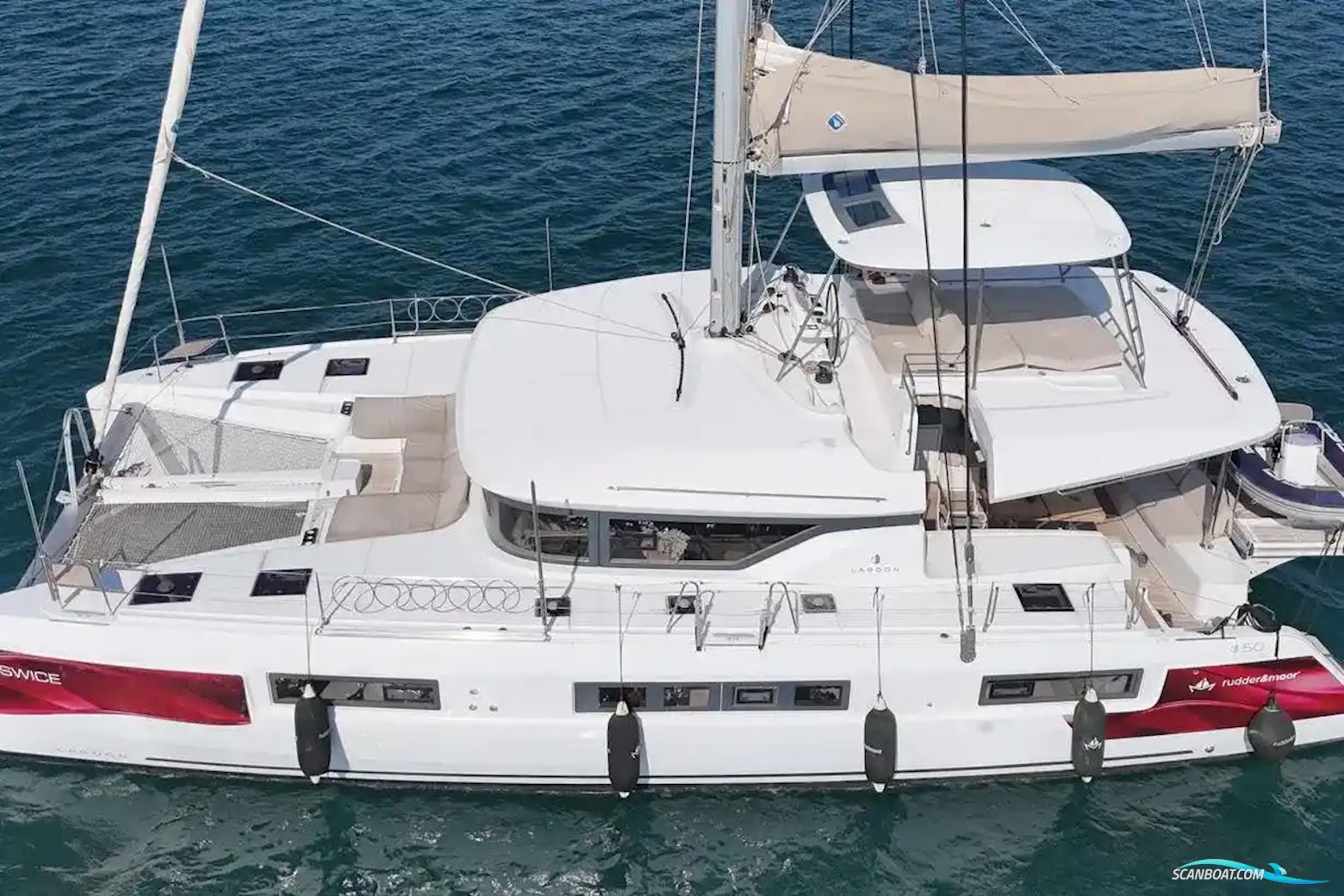 Lagoon 50