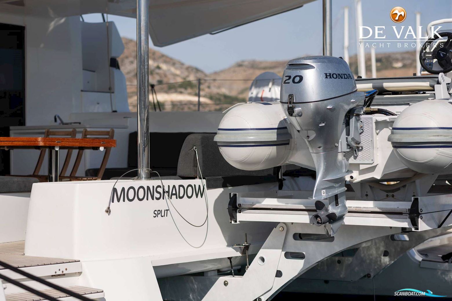 Lagoon 51