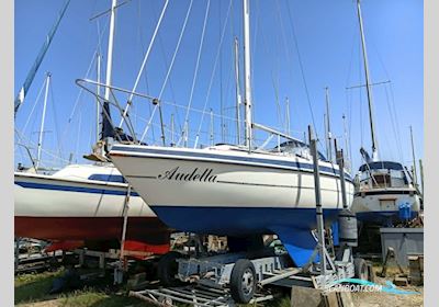 Leisure 27 SL Segelbåt 1987, med Volvo motor, England