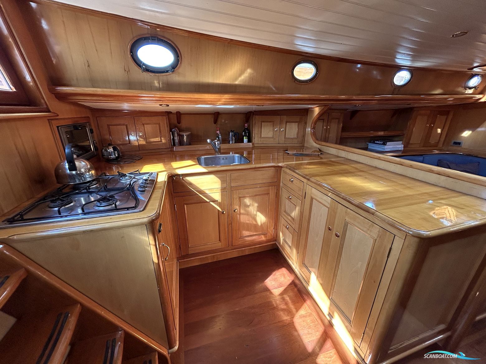 Lemsteraak De Noorderzon - Roefaak Hoek design