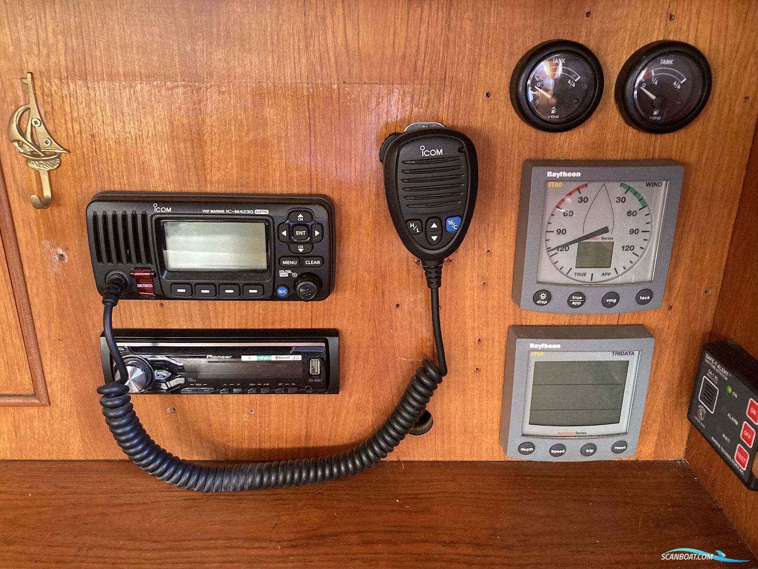 Lemsteraak De Witte Joffer - Blom Roefaak