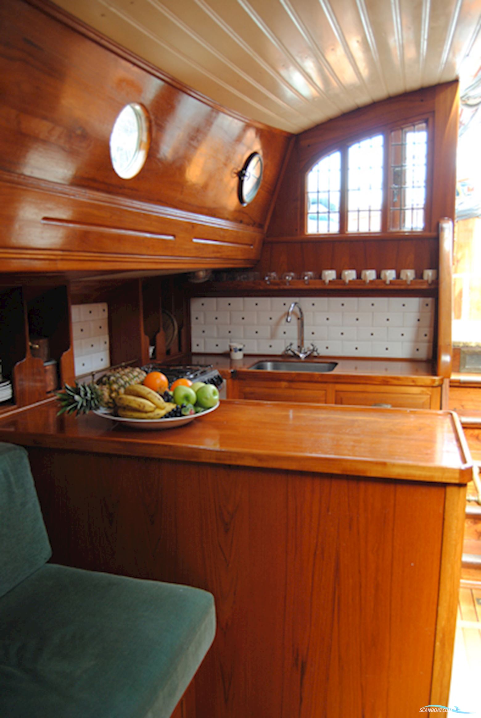 Lemsteraak Halley - Roefuitvoering