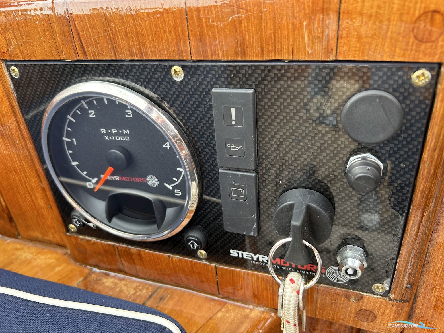 Lemsteraak Marendorp - Roefuitvoering