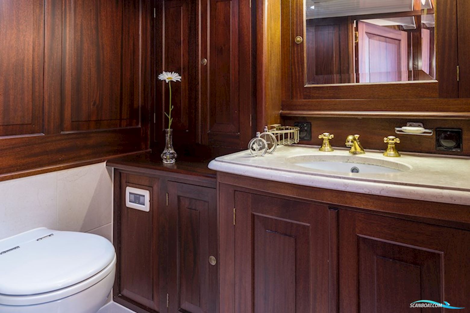 Lemsteraak Roefaak - Otter