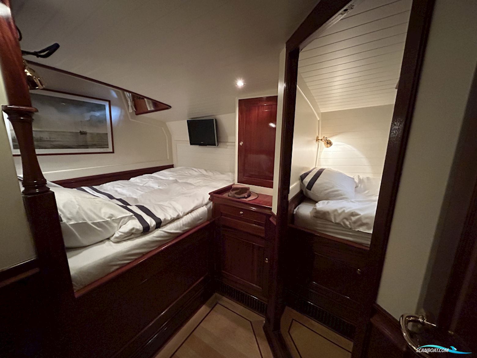 Lemsteraak Roefmodel - Walrus 1600