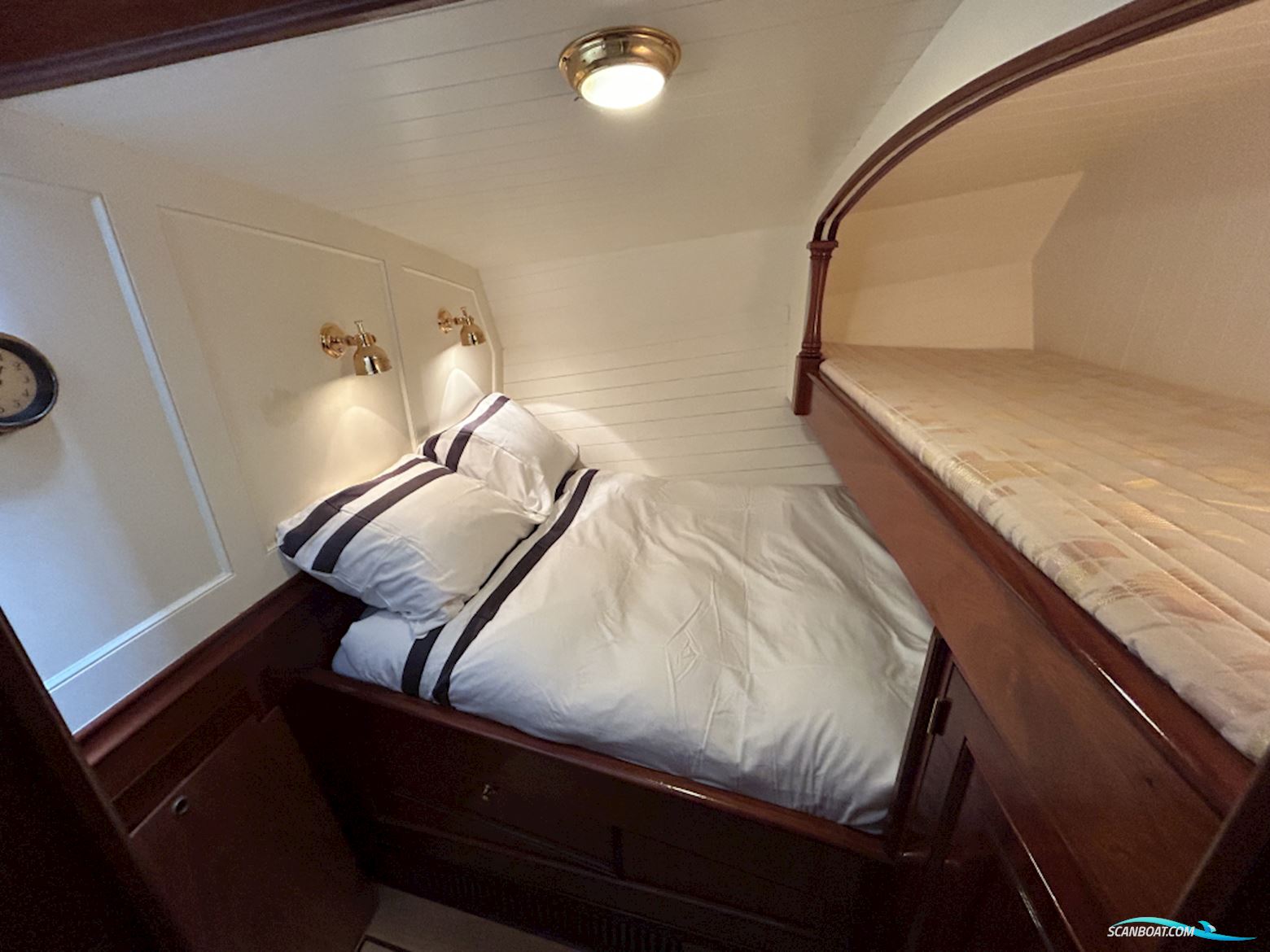 Lemsteraak Roefmodel - Walrus 1600