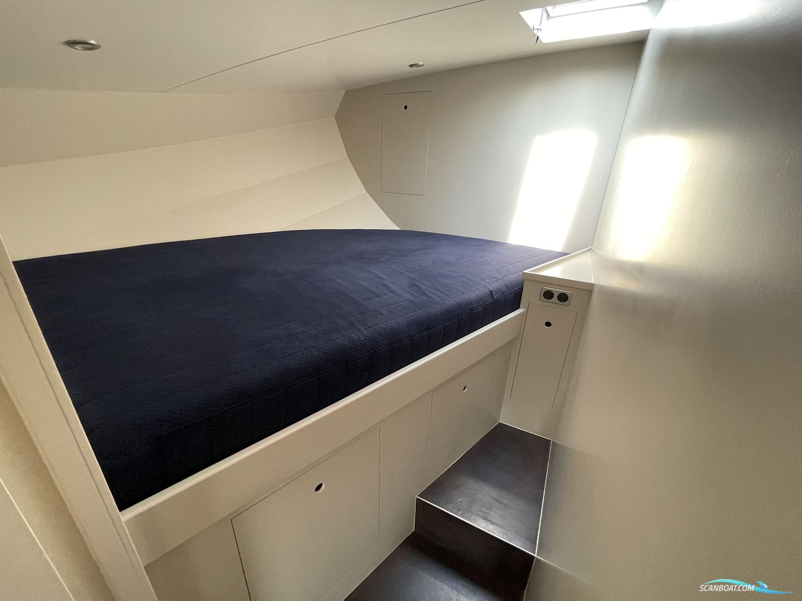 Lemsteraak Warber VA210 - Visserman Uitvoering