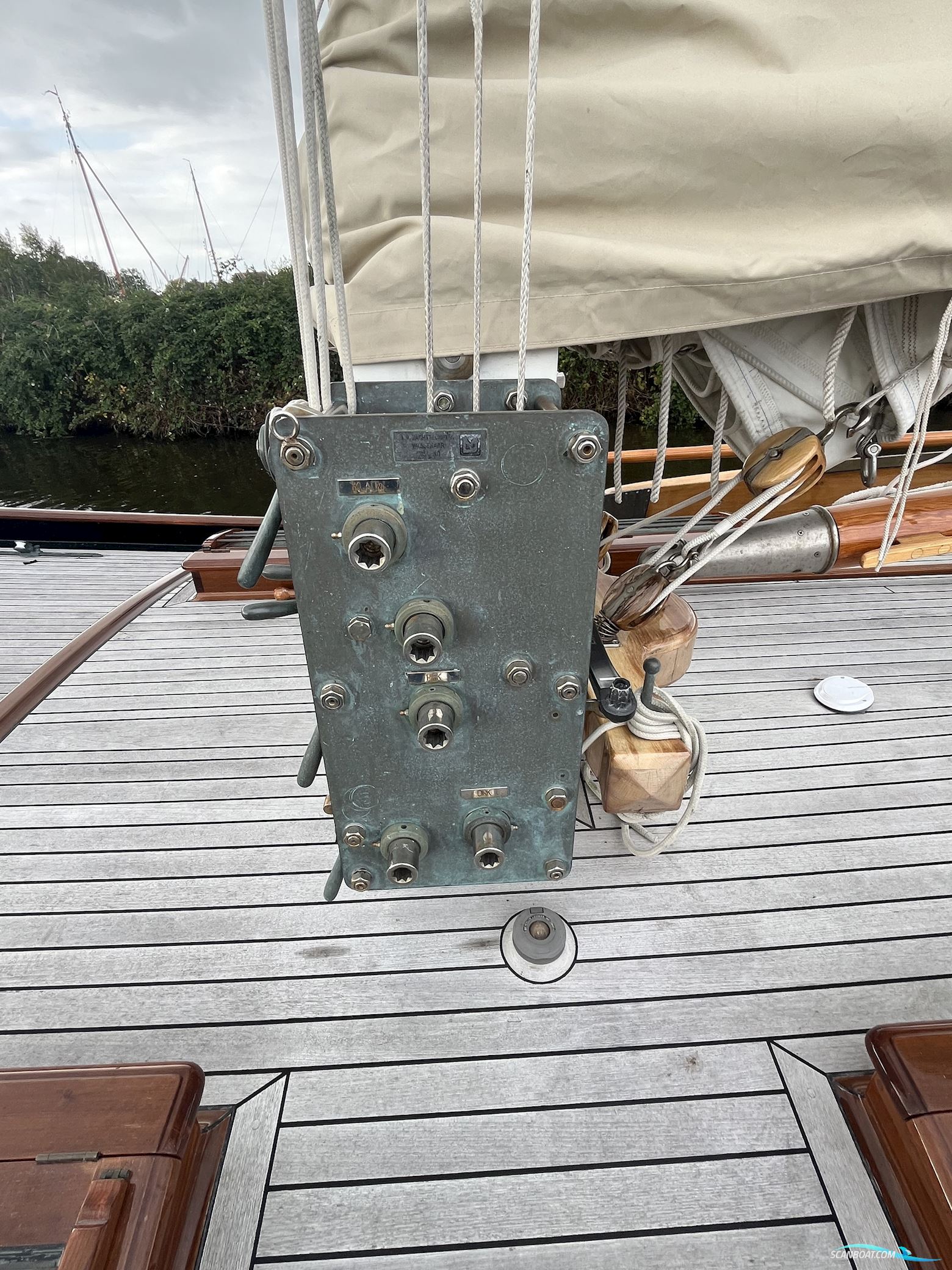 Lemsteraak Woelwater - Roefaak Hoek Design