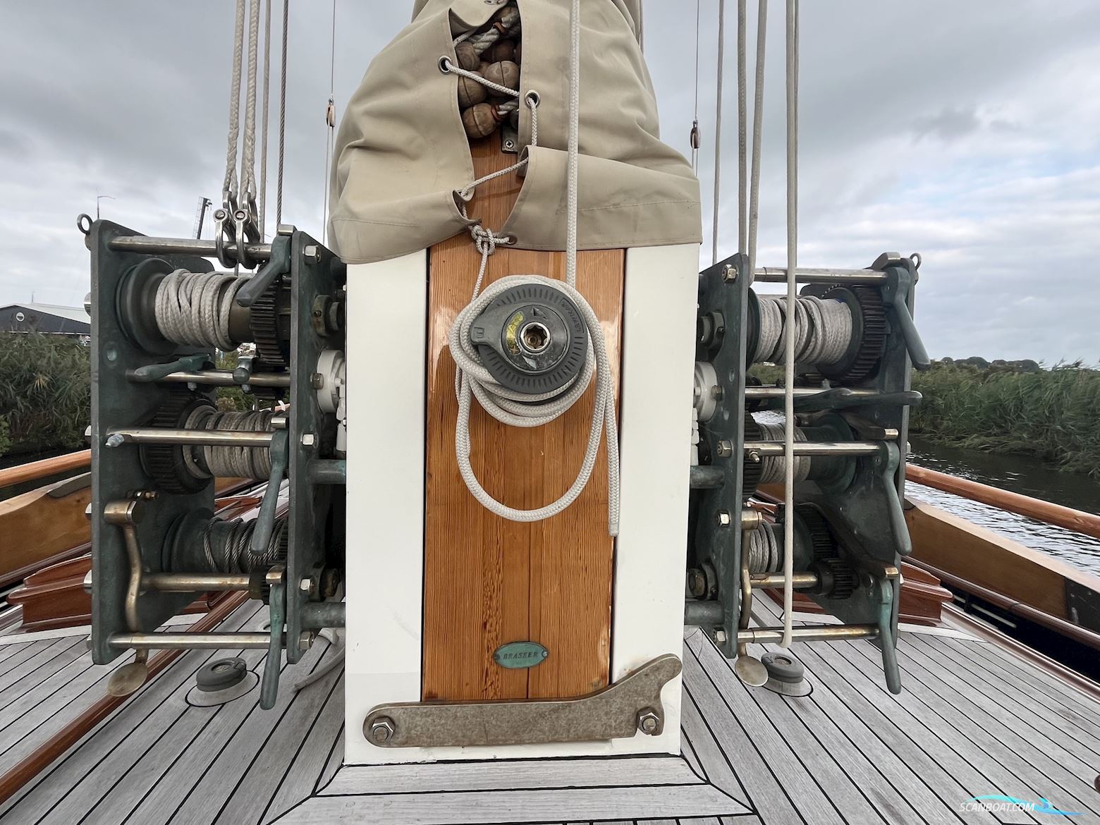 Lemsteraak Woelwater - Roefaak Hoek Design