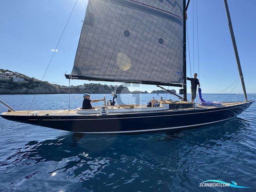 Leonardo Yachts Eagle 38