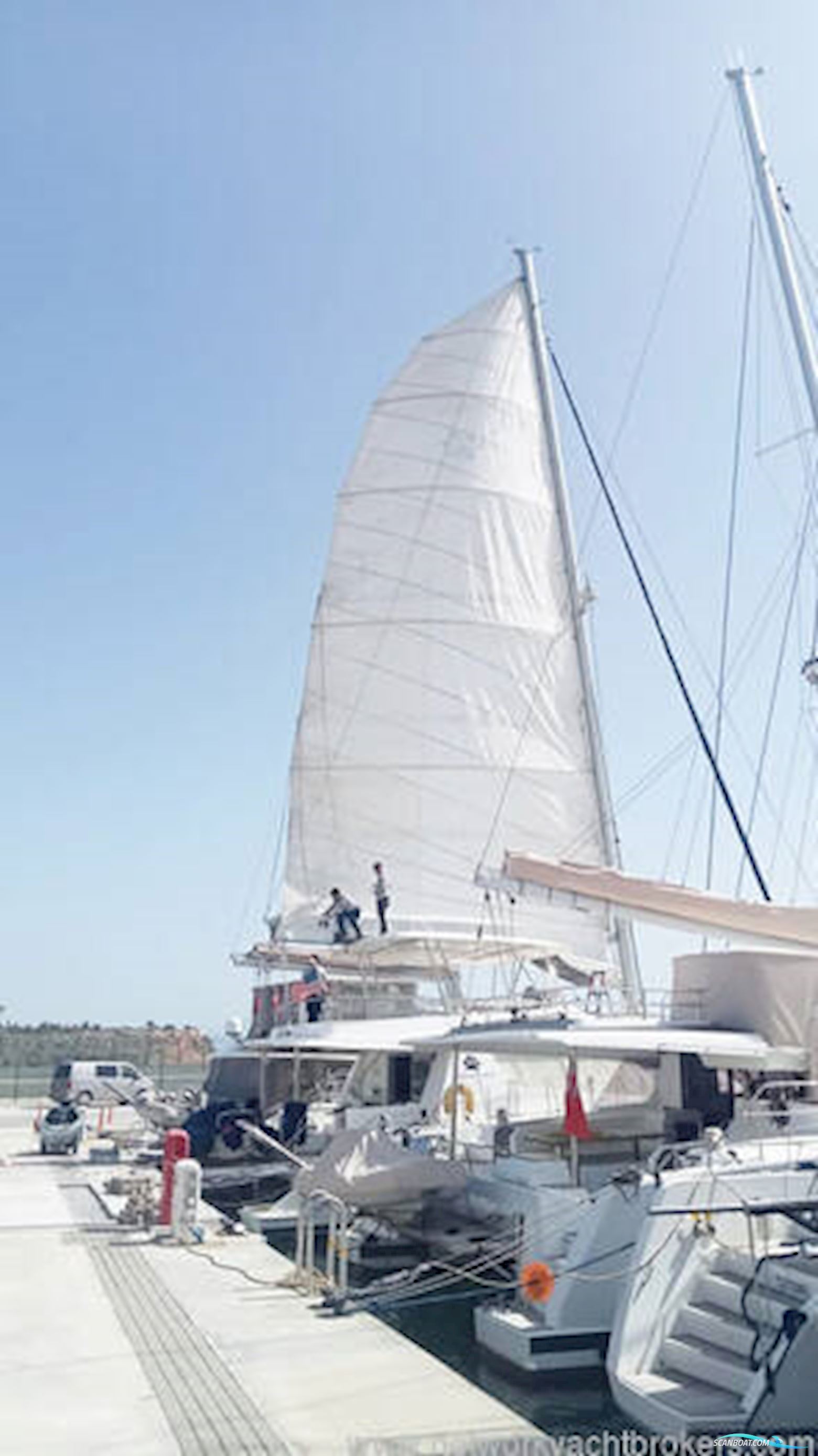 Leopard Catamarans Leopard 58