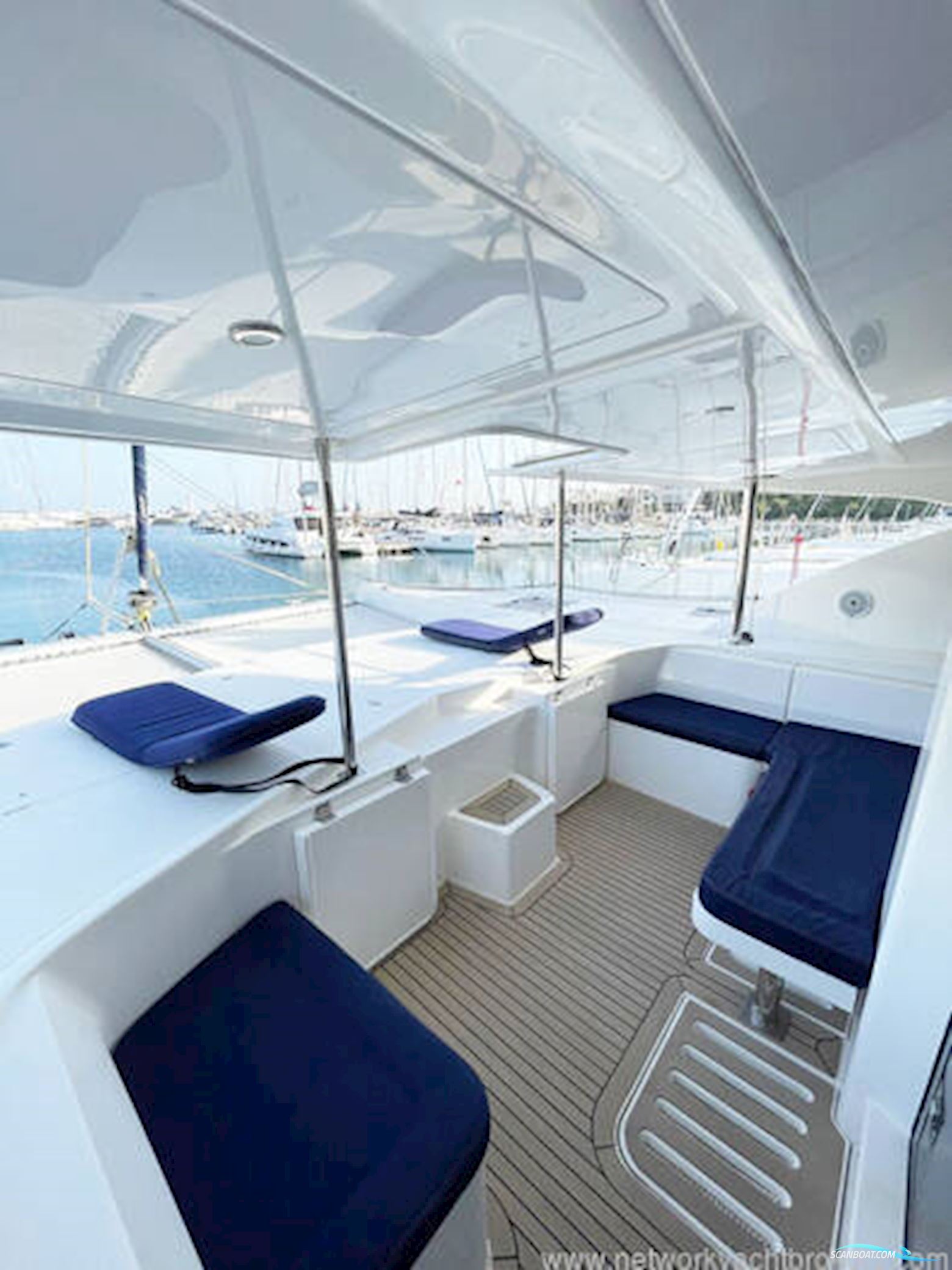Leopard Catamarans Leopard 58
