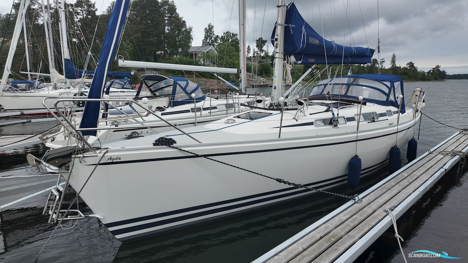 Linjett 34 Segelbåt 2012, med Yanmar 3YM30 motor, Sverige