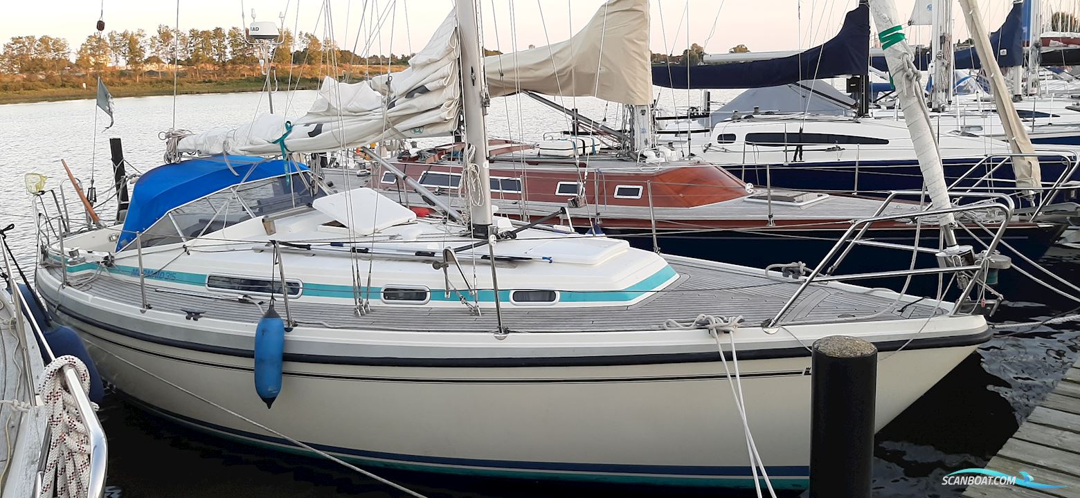 LM Mermaid 315 Segelbåt 1984, med Bukh 20 DV motor, Danmark