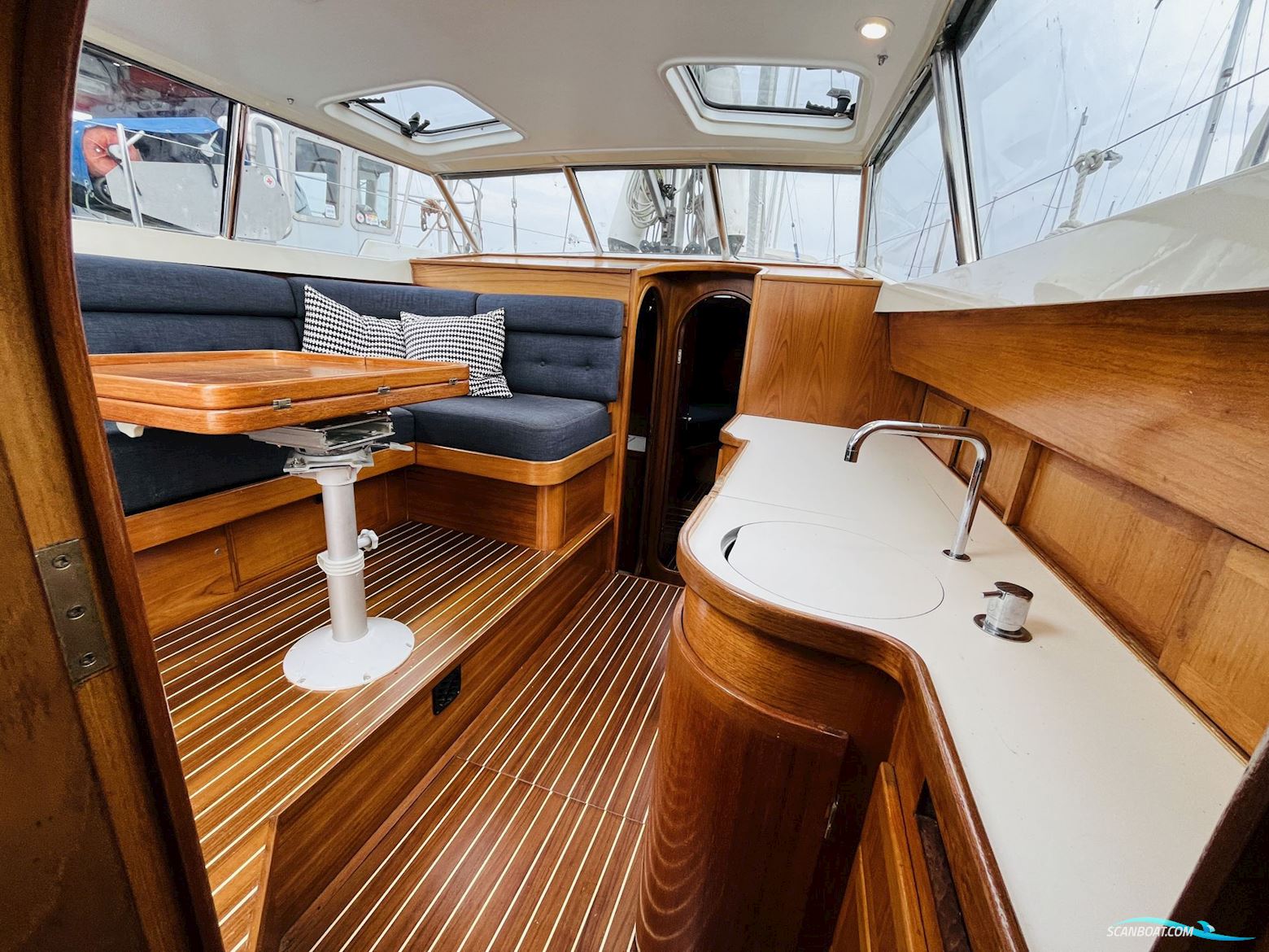 LM Vitesse 35 Vision