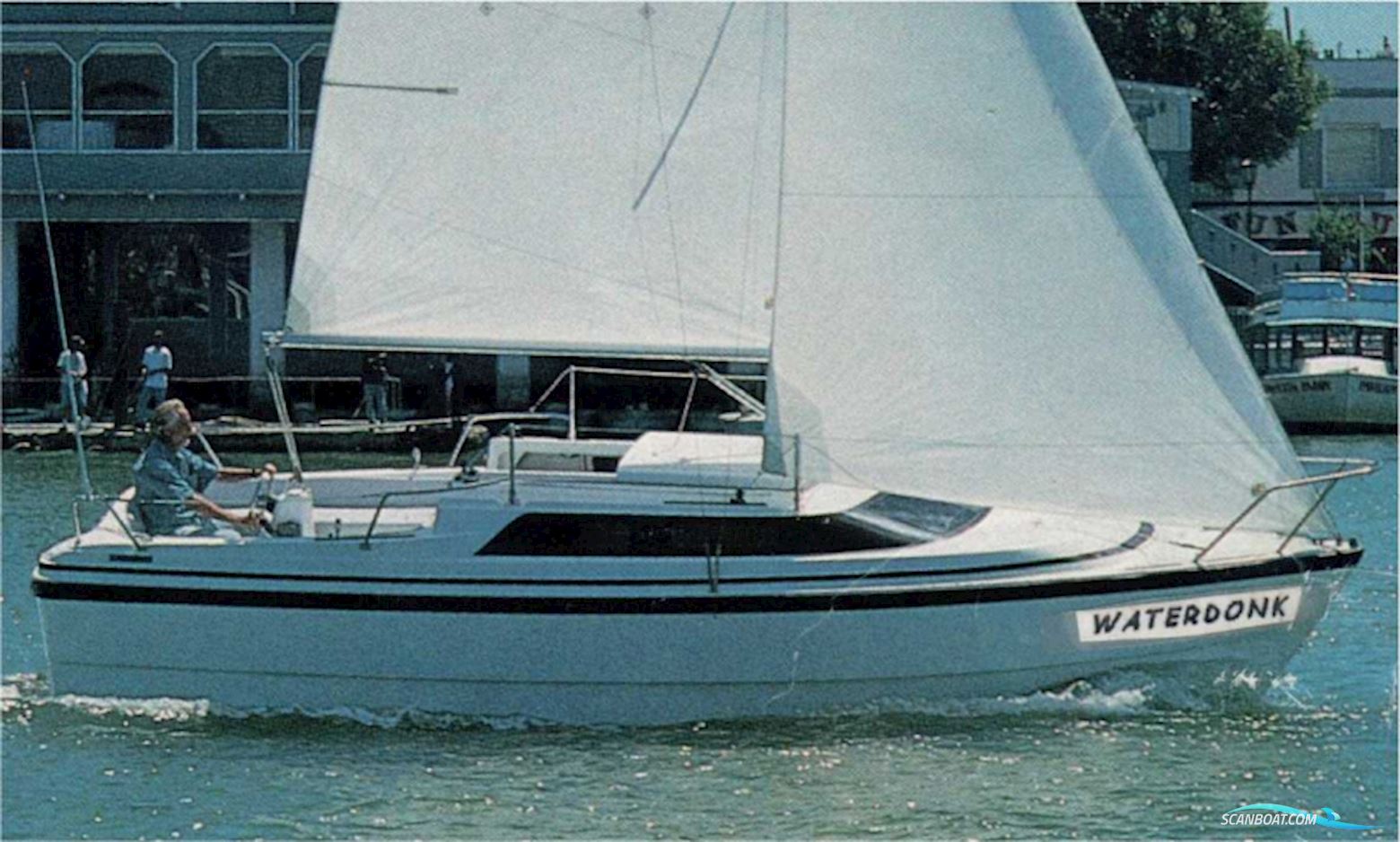 Mac Gregor 26 X Segelbåt 2002, med Honda motor, Holland