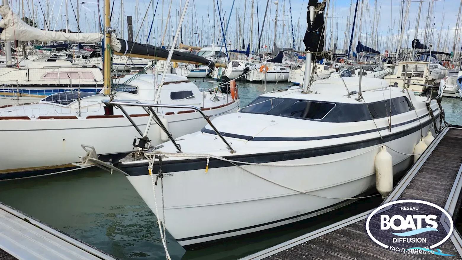 MAC GREGOR 26X Segelbåt 1997, med TOHATSU motor, Frankrike