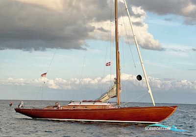 Mälar 25 Segelbåt 1949, med Suzuki motor, Tyskland