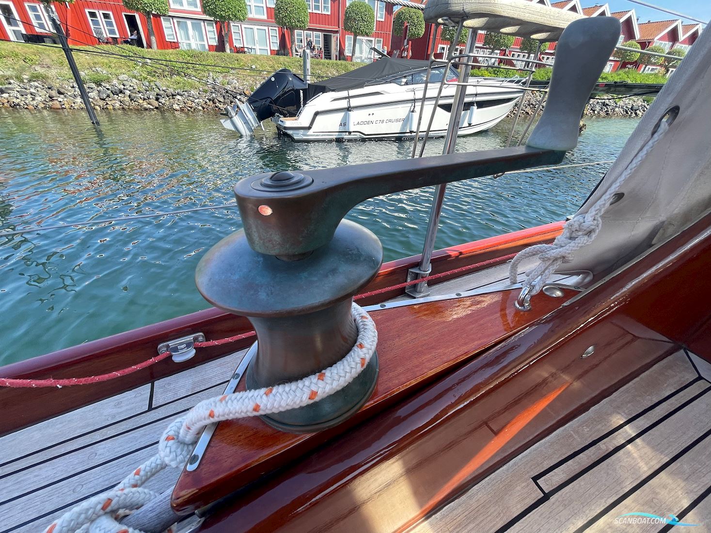 Mahogny Sejlbåd 32'