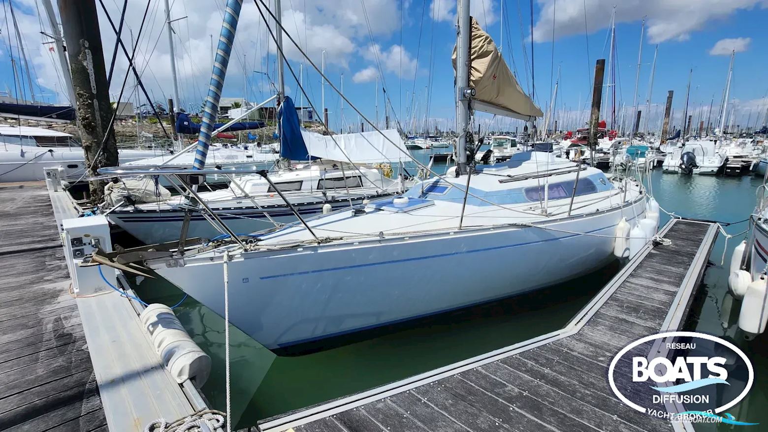 Mallard 9M Segelbåt 1977, med MIDIF motor, Frankrike