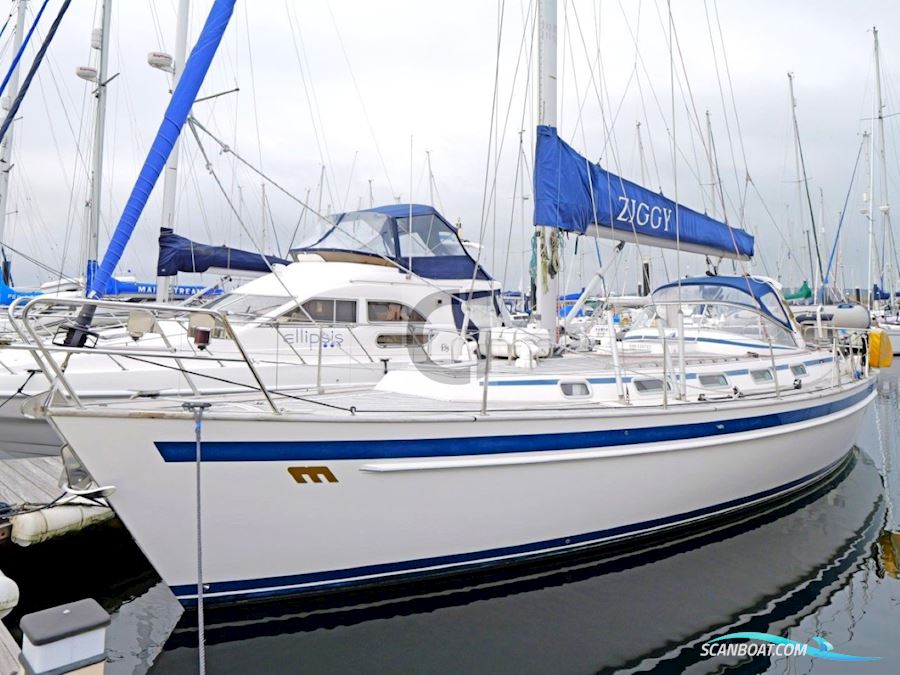 Malo 40 Segelbåt 2005, med Yanmar 4JH4E motor, England