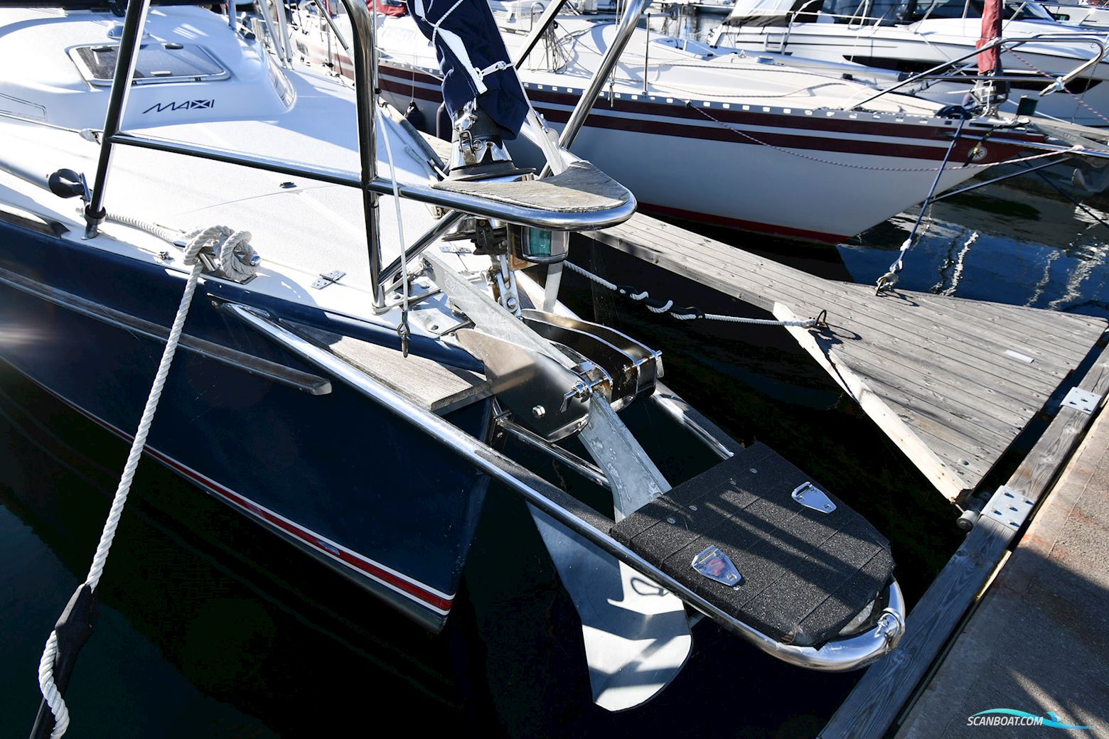 Maxi 1100