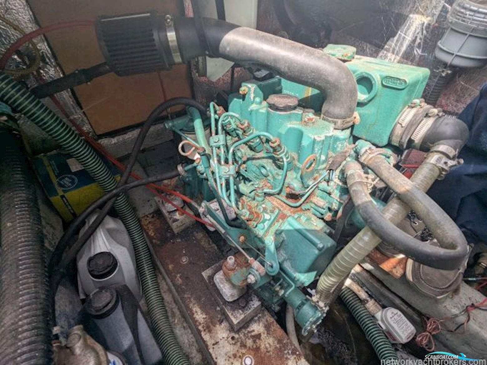 Moody 33 MK I Centre Cockpit