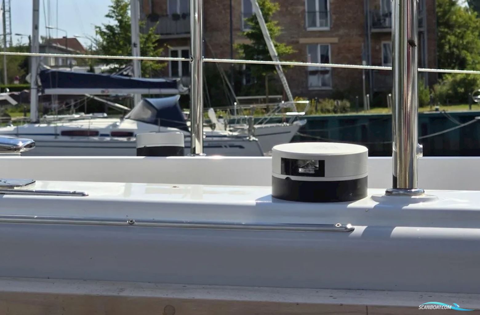 Moody 54 DS - Decksaloon