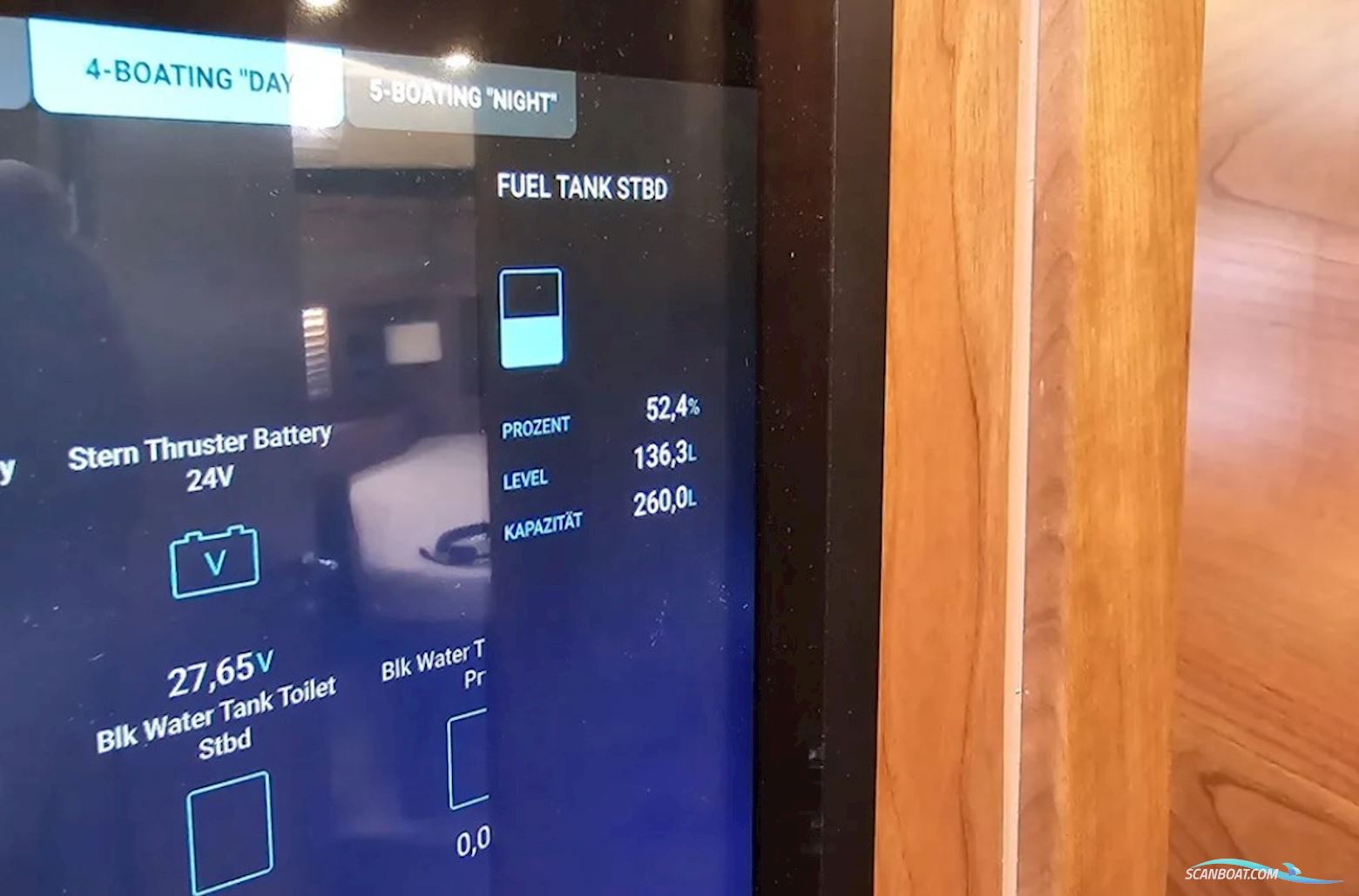 Moody 54 DS - Decksaloon