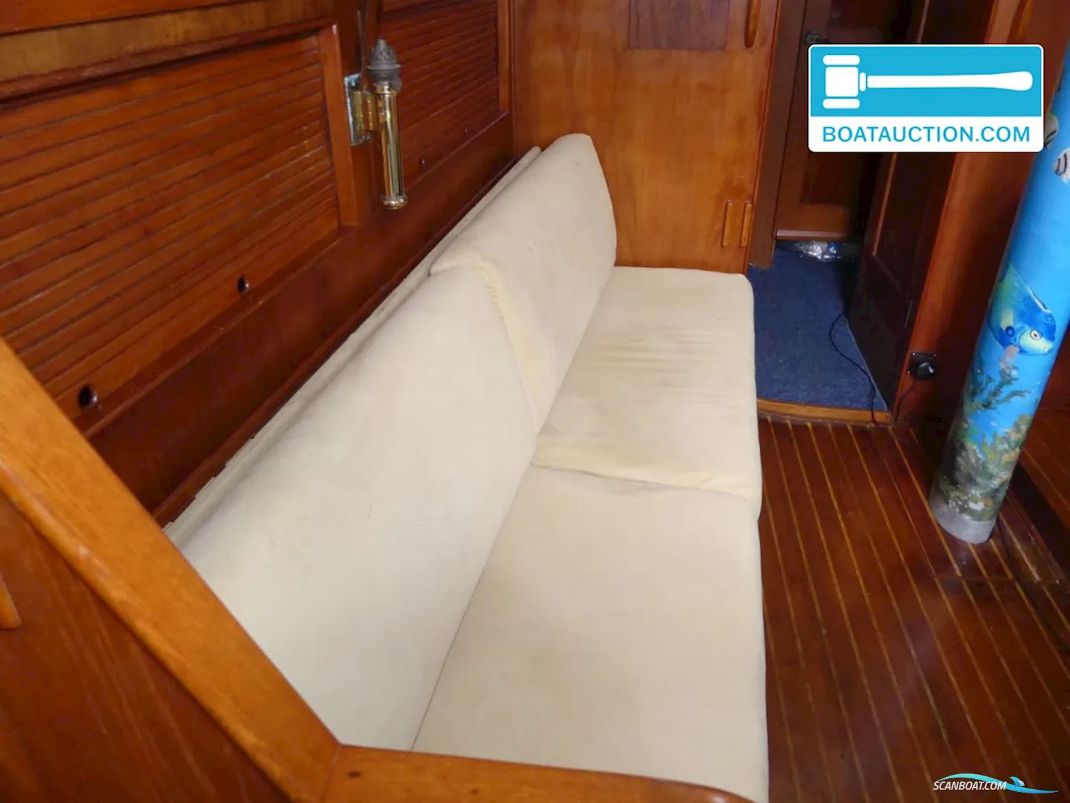 Morgan Out Island 41