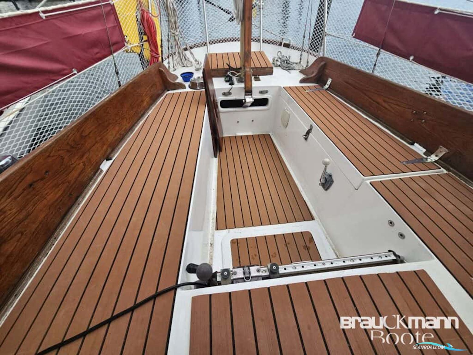 Nantucket Clipper 32