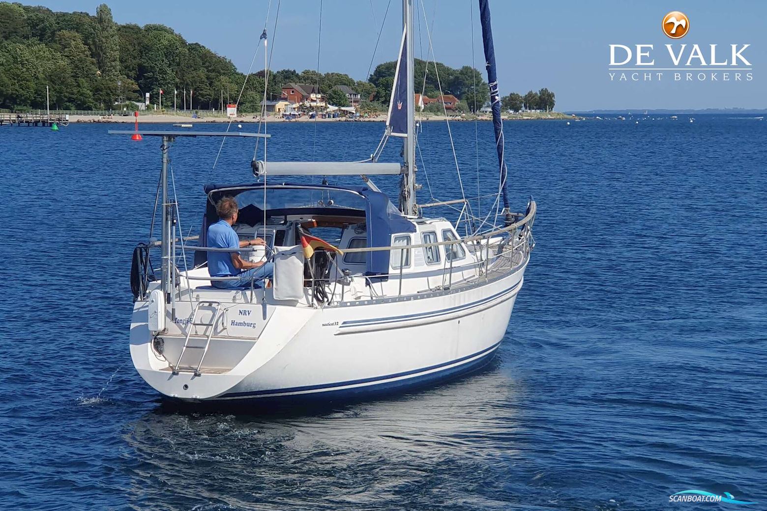 Nauticat 32