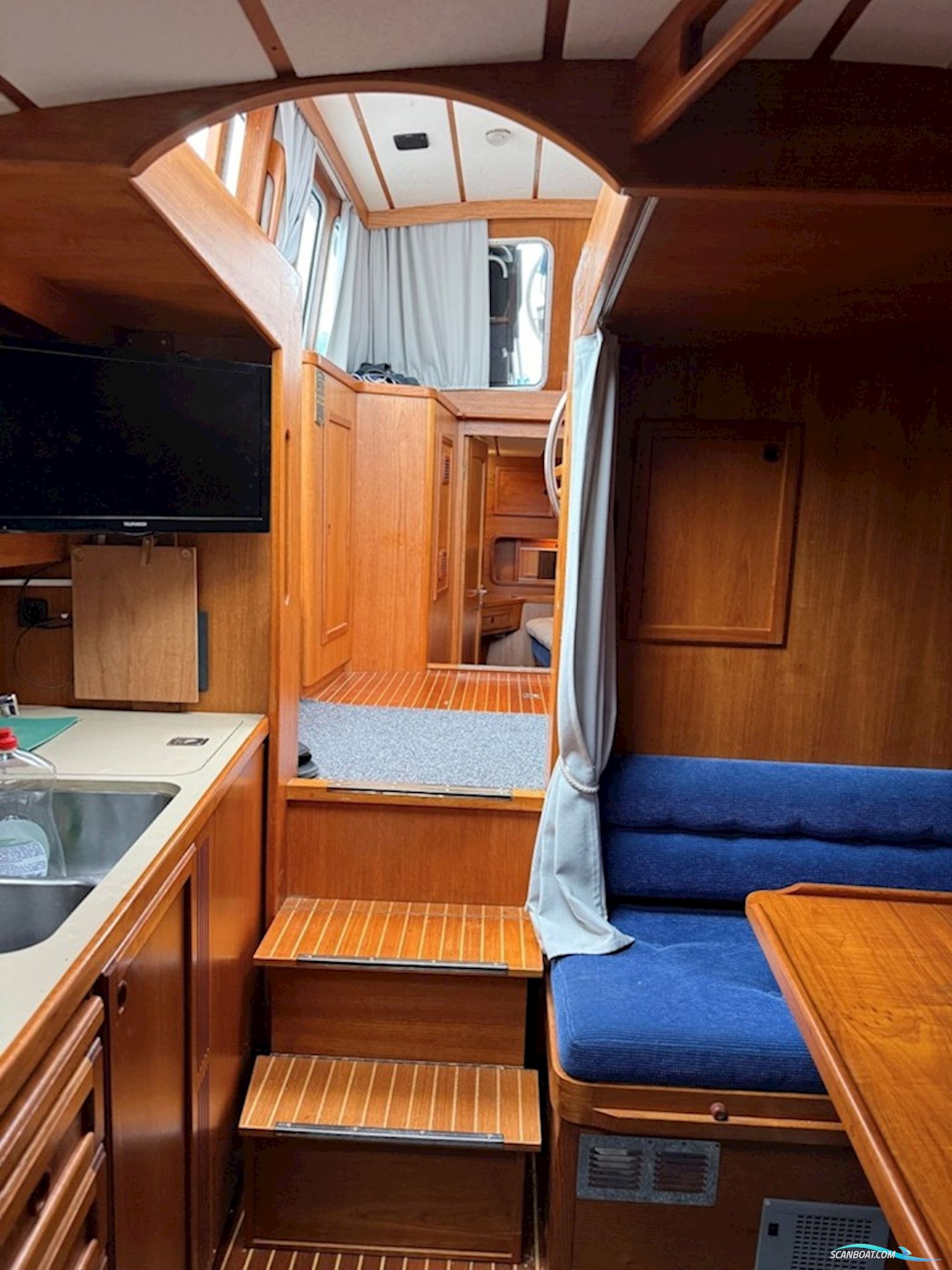 Nauticat 33 Ketch