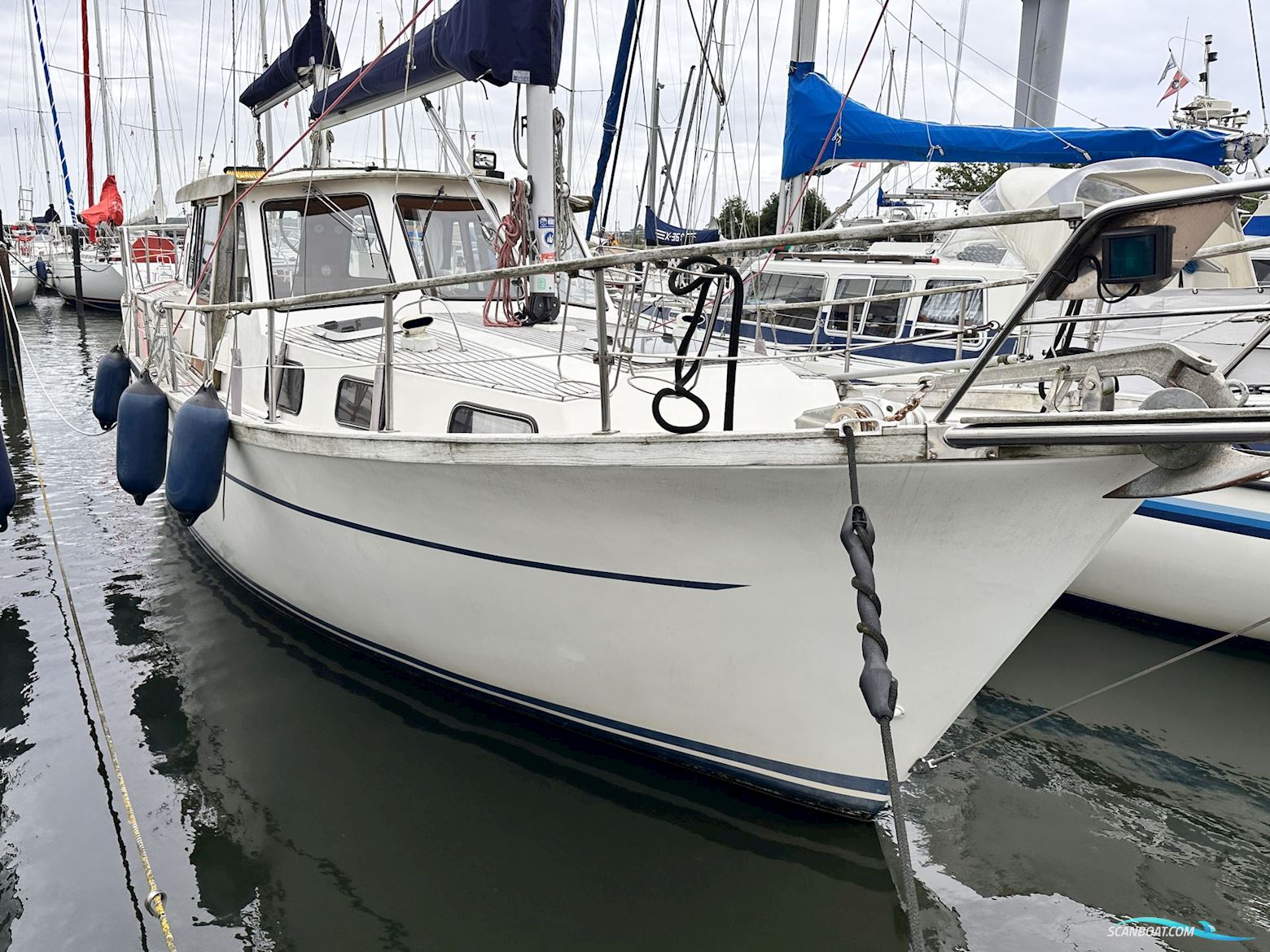 Nauticat 33