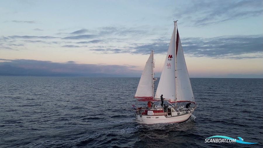 Nauticat 331