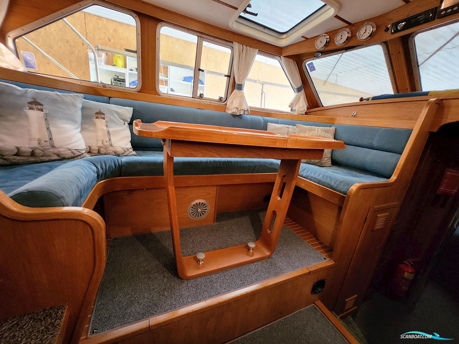 Nauticat 35