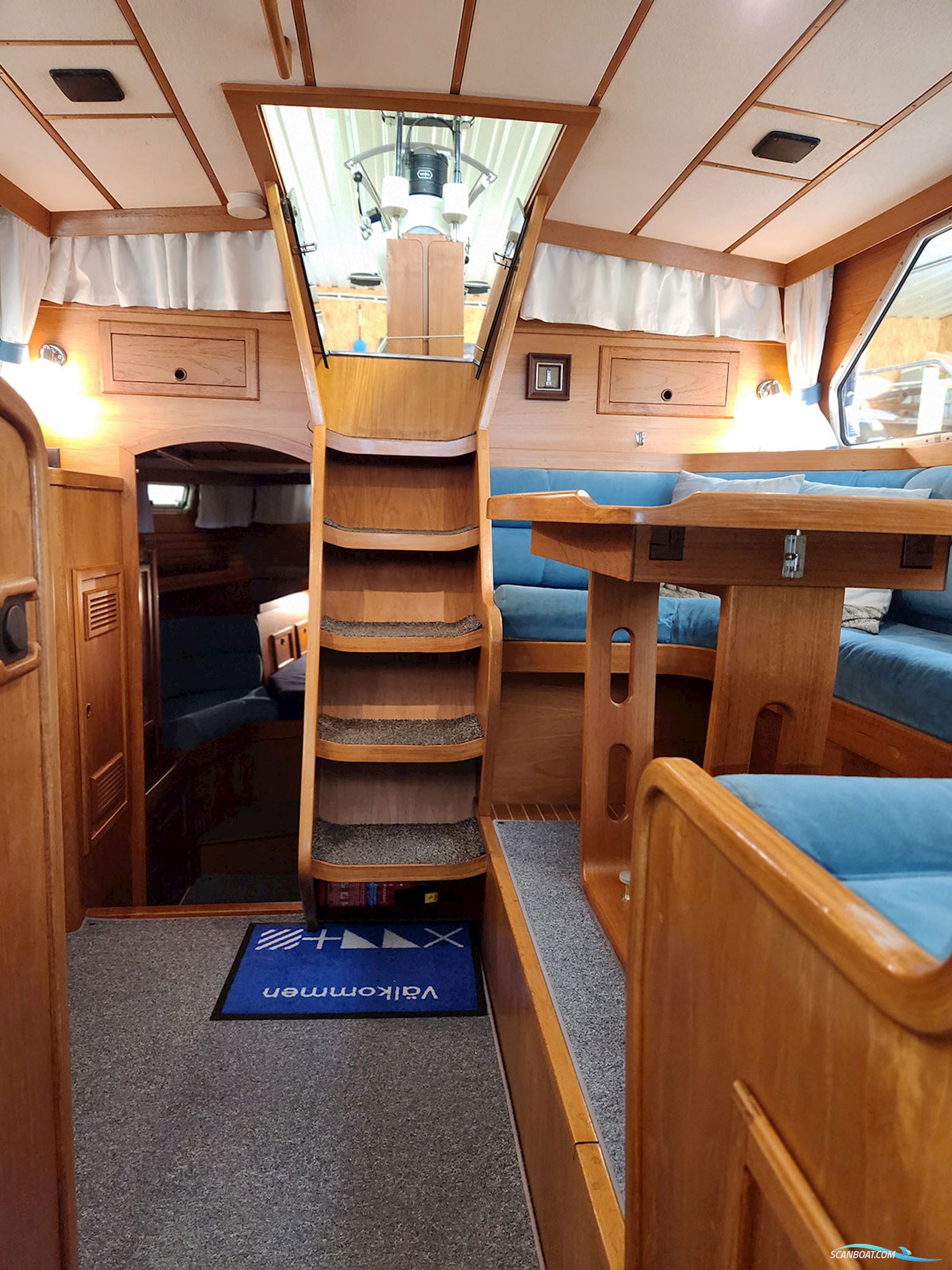 Nauticat 35